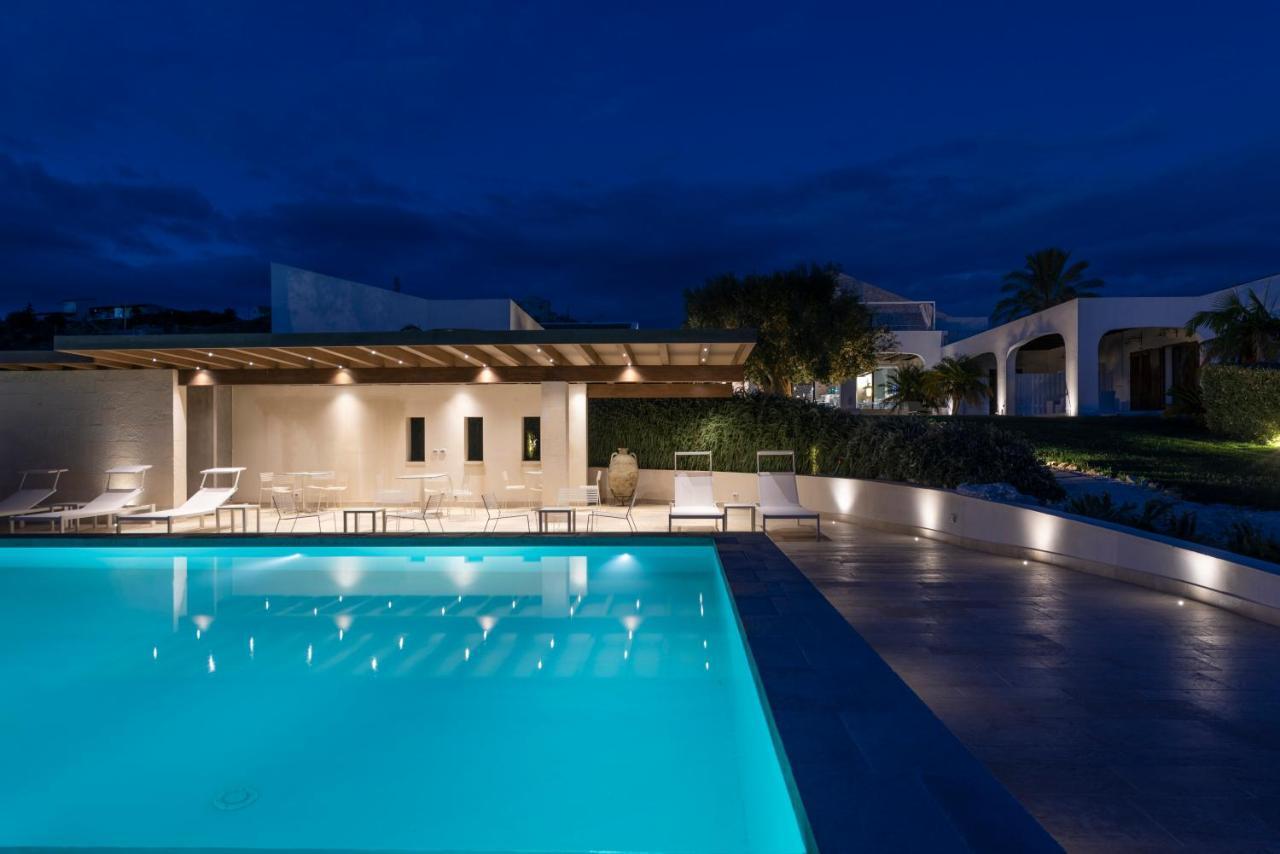 Borgo Giallonardo Wine Relais Realmonte Exterior photo